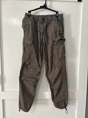 H&M cargo women’s size small pants elastic waist
